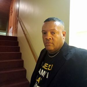 Meet your Posher, Stephen